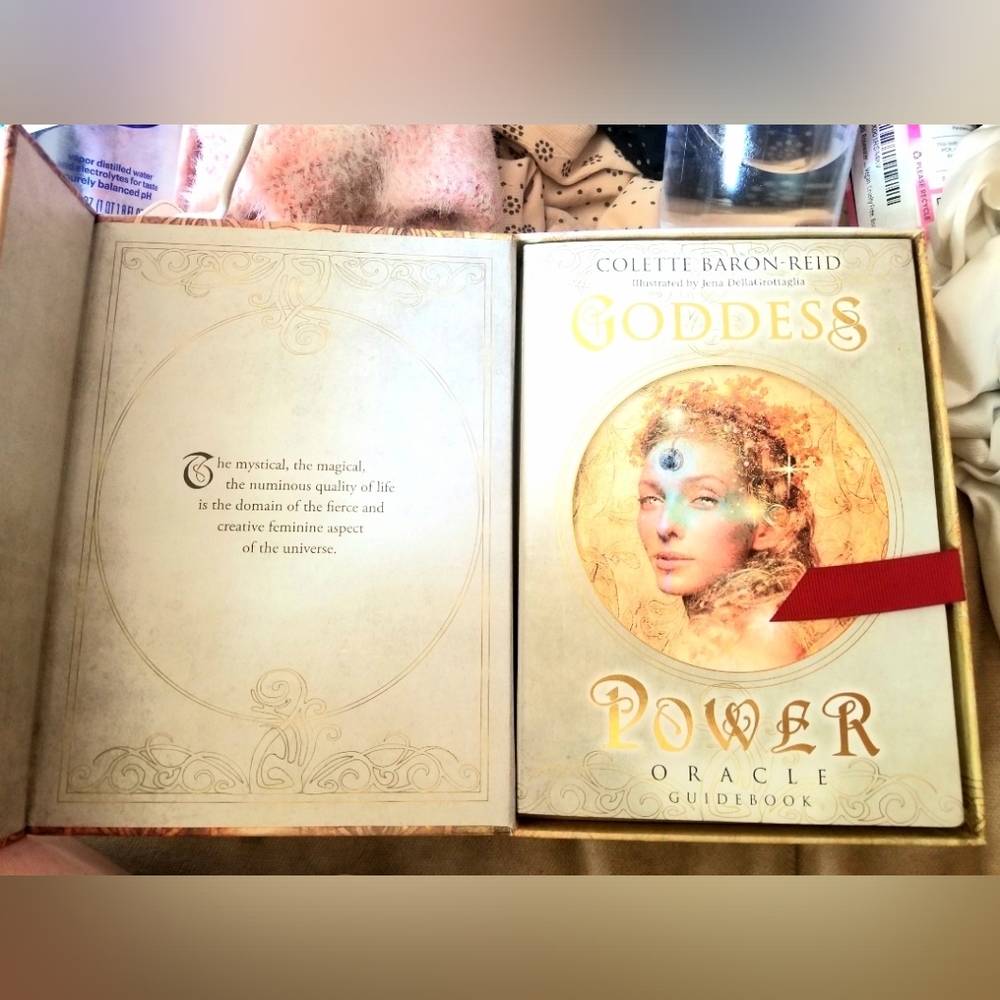 Goddess Power Oracle - Picture 4 of 7